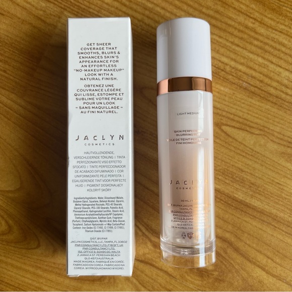 Jaclyn skin perfecting blurring tint - Picture 3 of 4